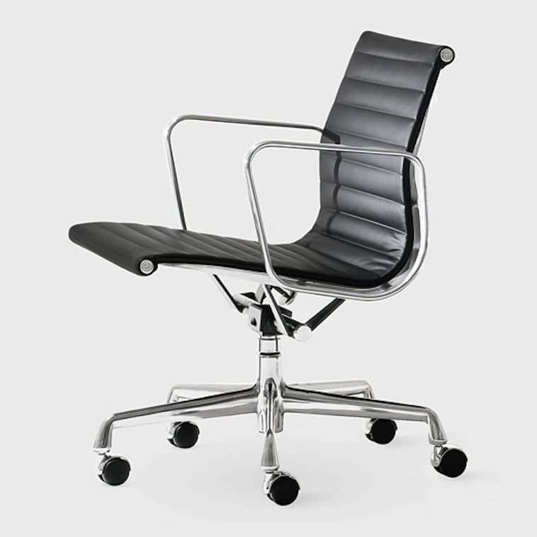 40533_A2_Eames_Aluminum_Management_Chair